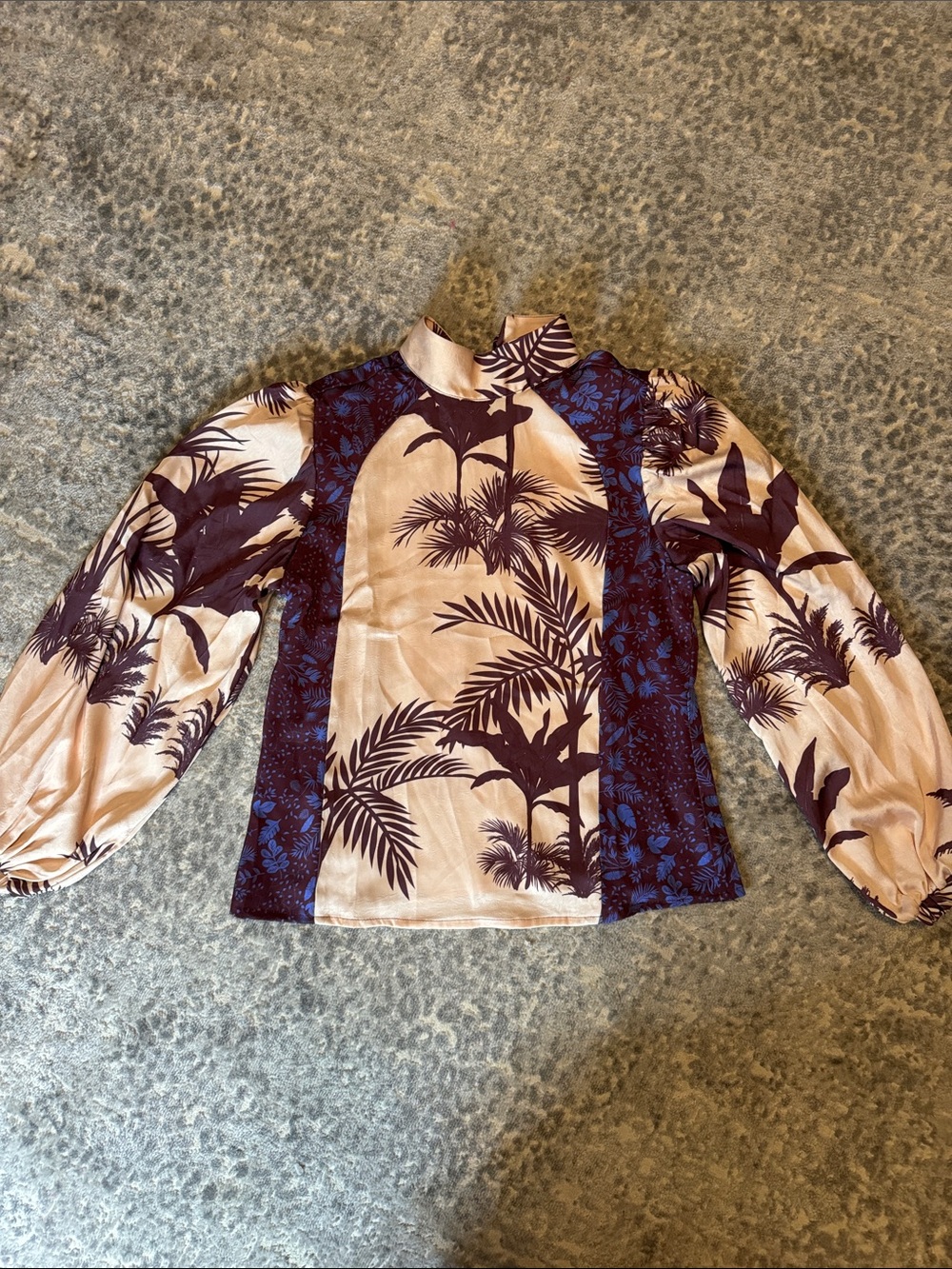 Gato Recato Reversable Floral Palm Print Blouse